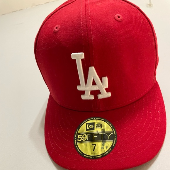 LA Dodgers fitted hat - Picture 2 of 4